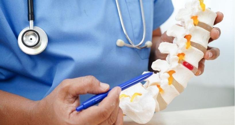 Endoscopic vs Open Spine Surgery