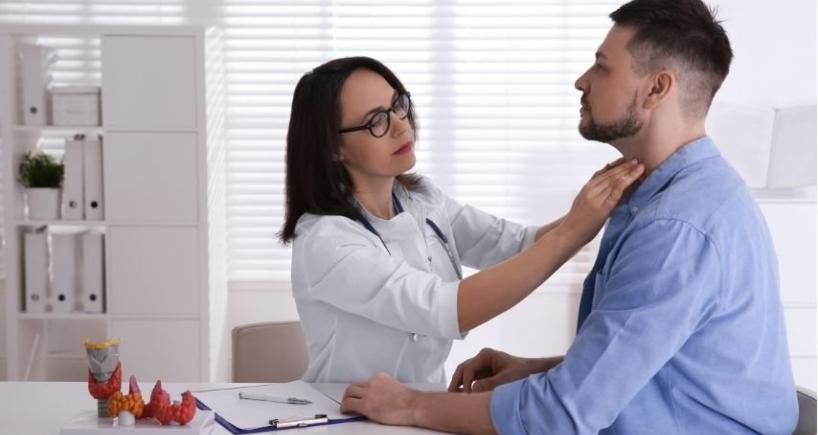 Scarless Thyroidectomy vs Traditional Thyroid Surgery