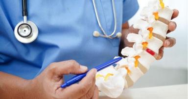 Endoscopic vs Open Spine Surgery