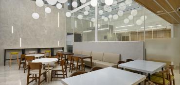 Hospital Cafeteria – Clean and hygienic dining area serving fresh meals for patients & visitors.