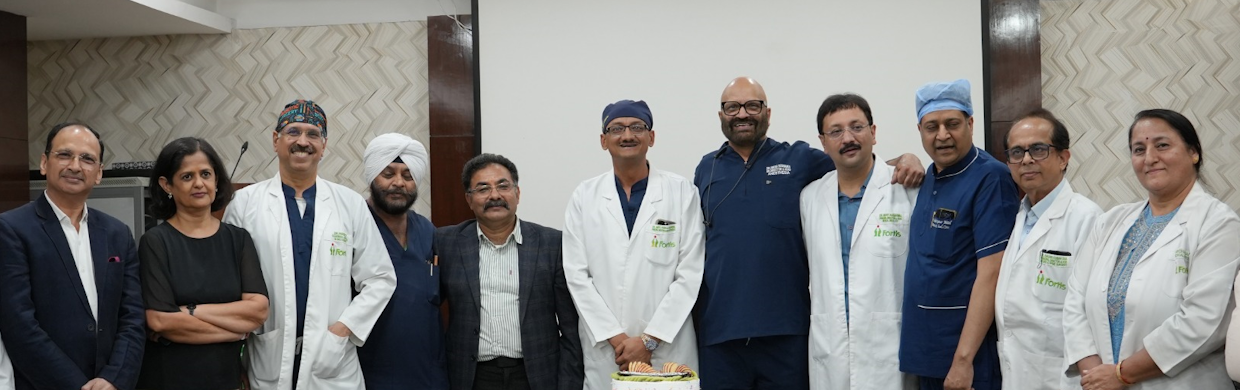 Fortis Hospital, Shalimar Bagh Achieves Landmark Milestone of 150+ Joint Replacements and 100+ Robotic Surgeries in One Month